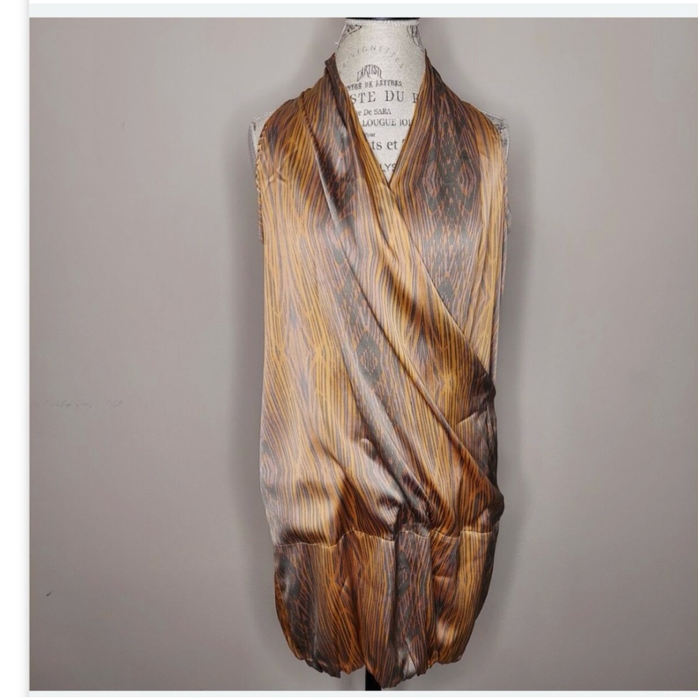Derek Lam bubble hem dress 🤎🧡